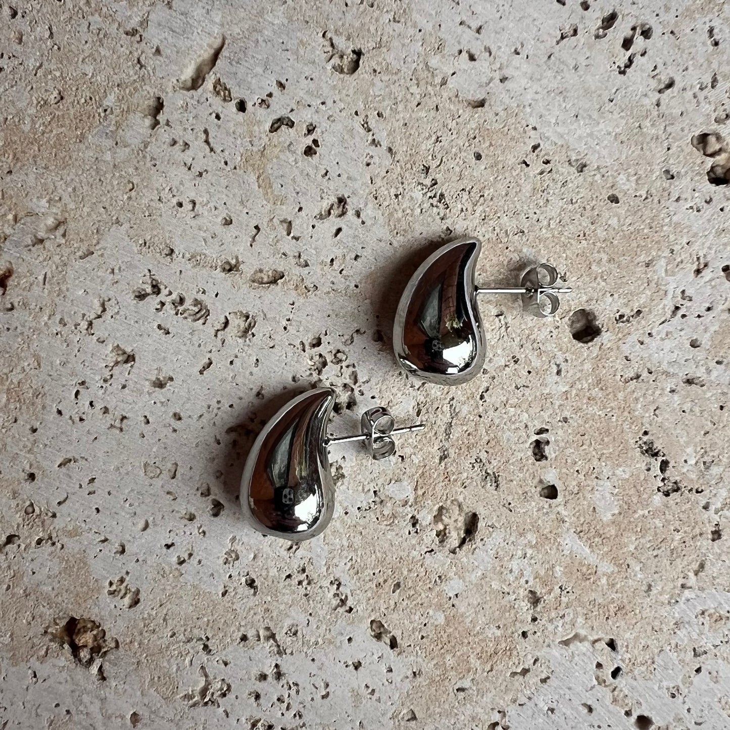 Tahlia Teardrop Small Studs in SILVER