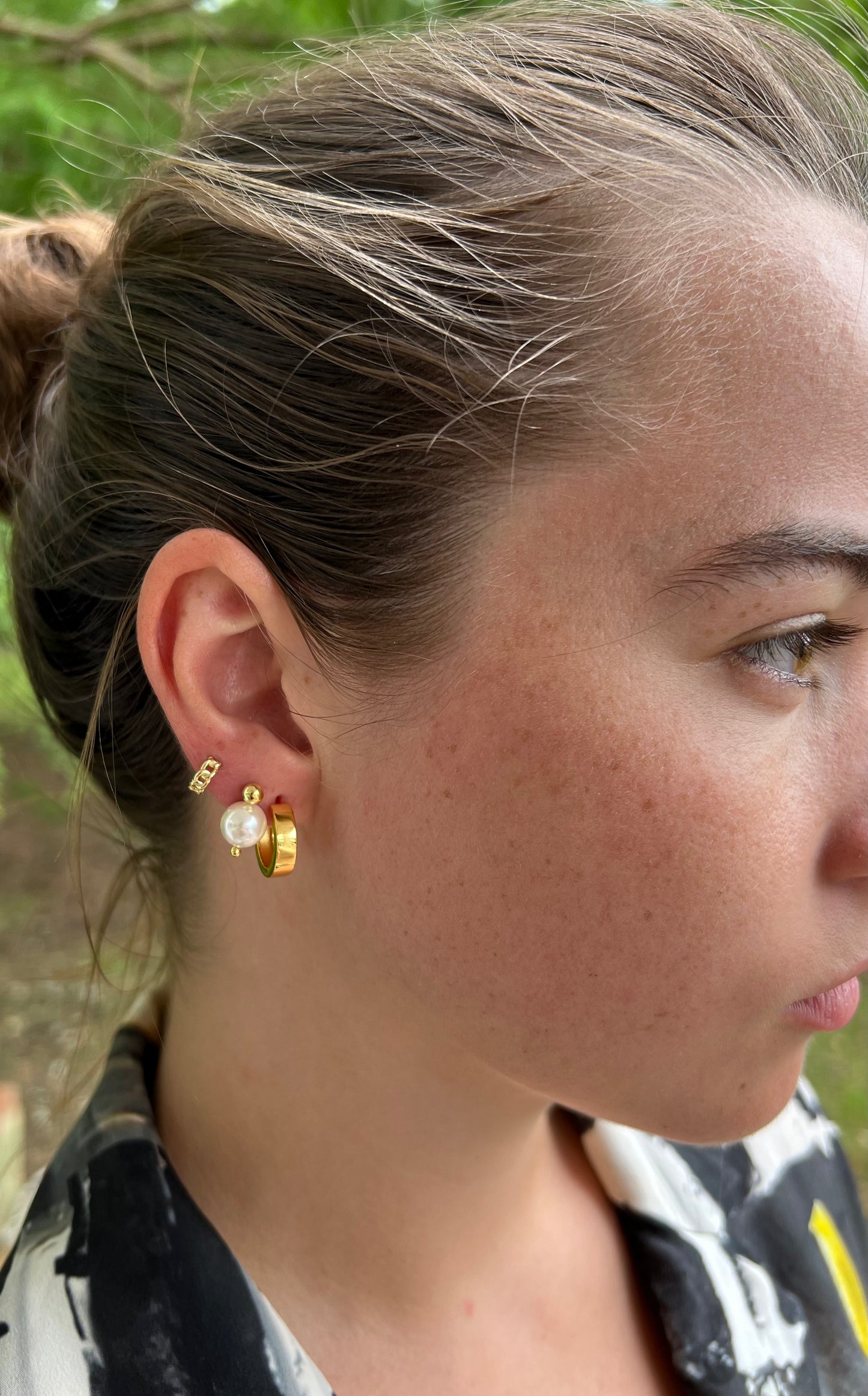 Skylar Pearl Studs in GOLD