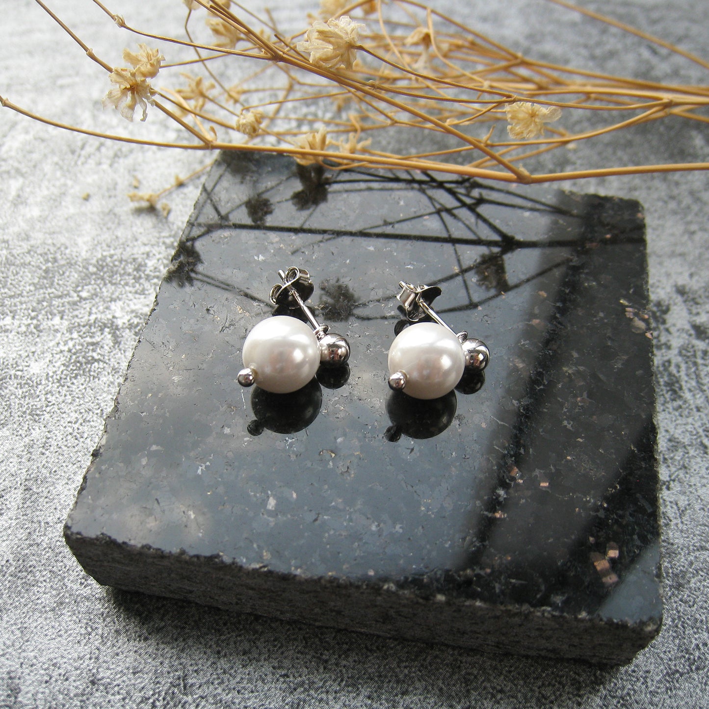 Skylar Pearl Studs in SILVER