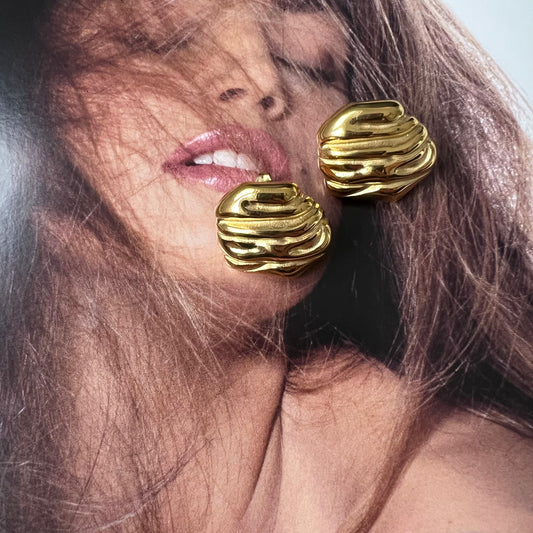 Ylian Ripple Stud Earrings in GOLD