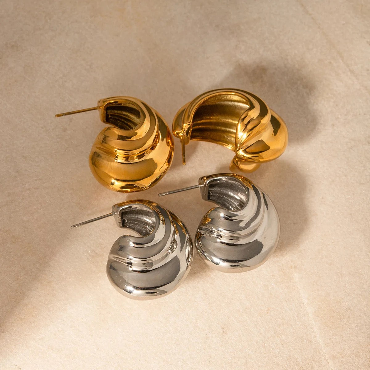 Stevie Triple Ridge Hoops in SILVER